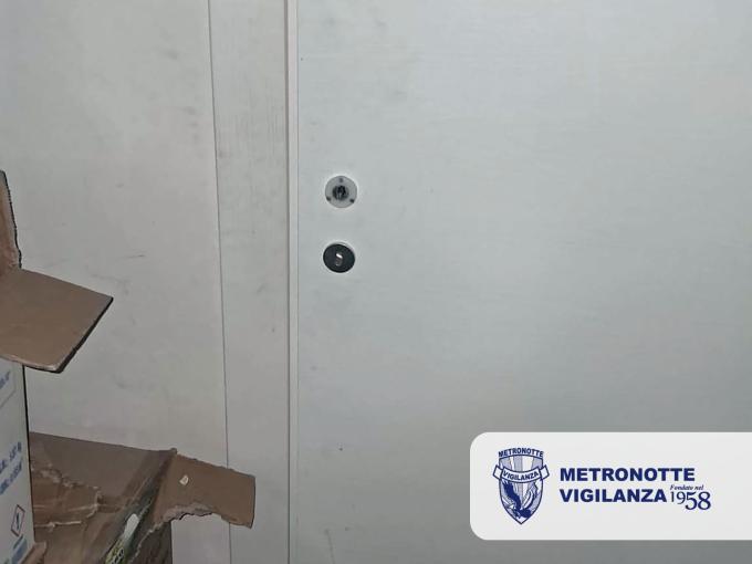 GRAVINA (BA) - Tentativo di intrusione sventato grazie al rapido intervento delle pattuglie Metronotte