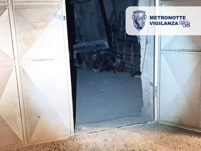 Tentativo di furto sventato a PALAGIANELLO (TA): intervento notturno Metronotte in azienda agricola
